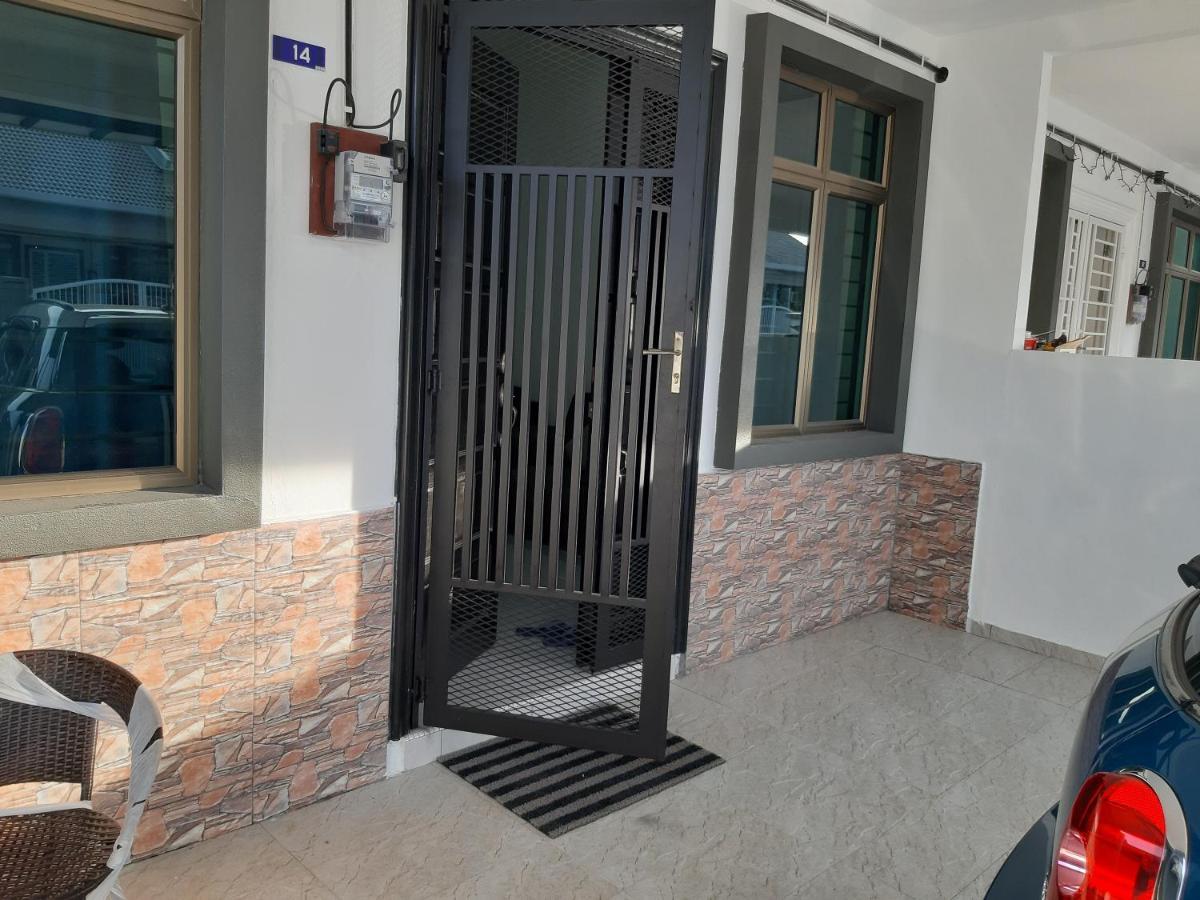 Homestay Armand Sungai Udang Melaka Luaran gambar